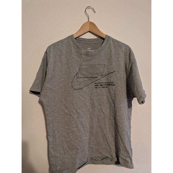 Nike block futura logo tee shirt gray size M - Picture 1 of 4